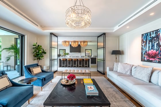 Fully Upgraded | Interior Designed | Triple Storey, picture 8