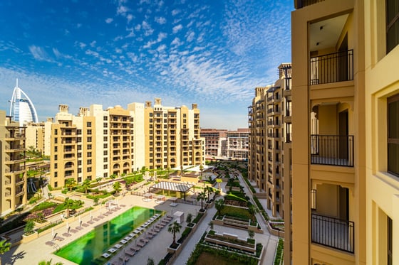 Vacant Unit with Burj Al Arab and Pool Views, picture 17