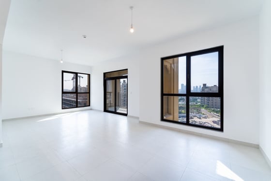 Stylish | Corner Unit | 2 Parking Slot.., picture 5