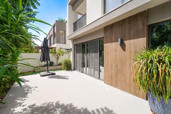Prime Location | Big Layout | Twin Villa, picture 44