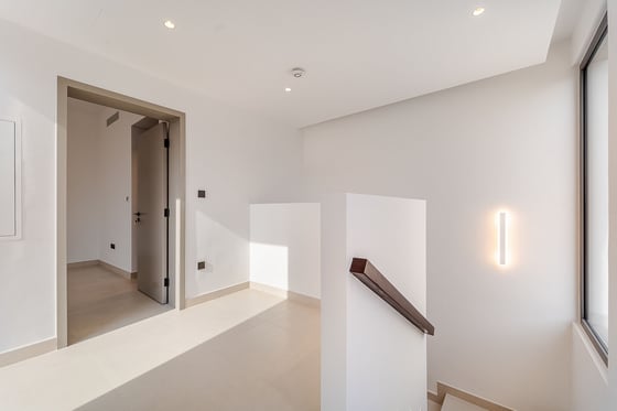 Prime Location | Big Layout | Twin Villa, picture 11
