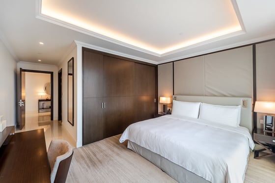 High Floor | Burj Khalifa View | Elegant Interiors, picture 12