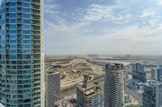 Luxury Furnished | Top Floor | Great View, picture 18