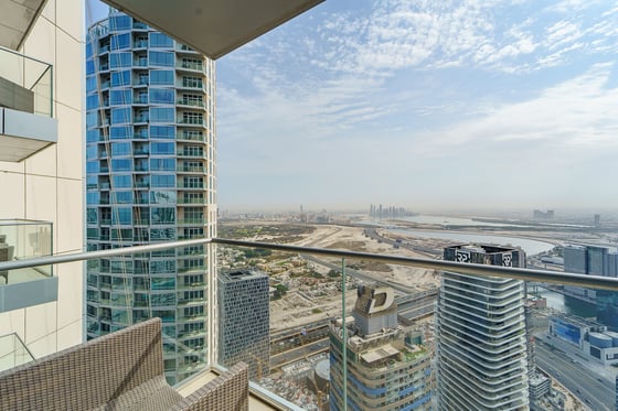 Luxury Furnished | Top Floor | Great View, picture 17