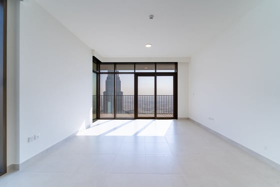High-Floor Living with Stunning Lagoon Views, picture 4