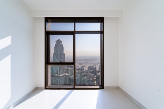 High-Floor Living with Stunning Lagoon Views, picture 10