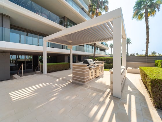 Premium Fitted Home | Elite Seaside Living, picture 2