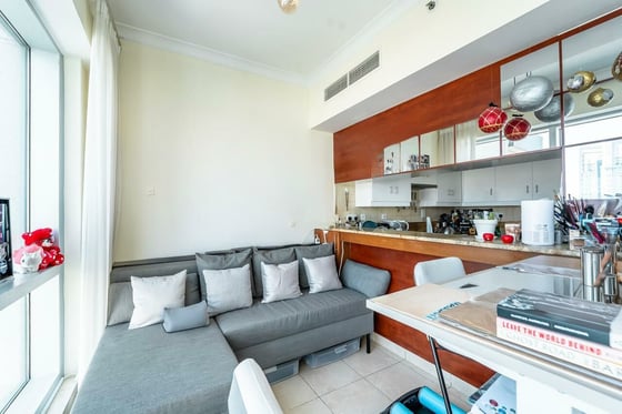 Elegant Unit with Golf and Lake Views..., picture 5