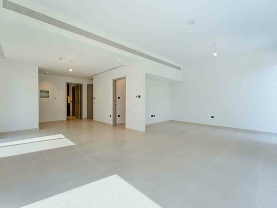Private Community | Spacious | Unfurnished, picture 17