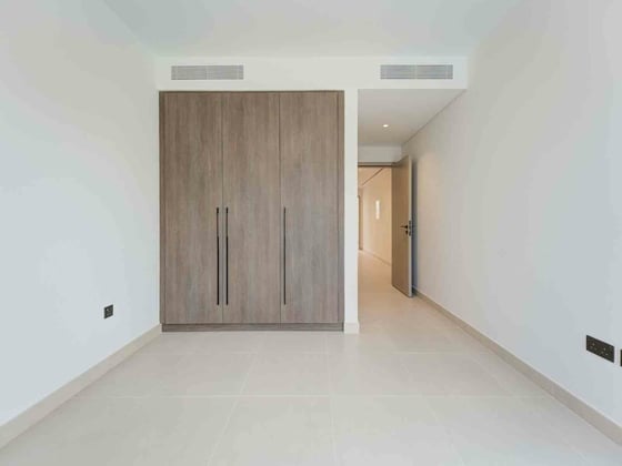 Private Community | Spacious | Unfurnished, picture 9