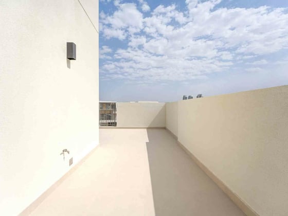 Private Community | Spacious | Unfurnished, picture 15