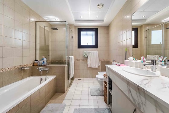 Spacious | Upgraded | Family Townhouse.., picture 23