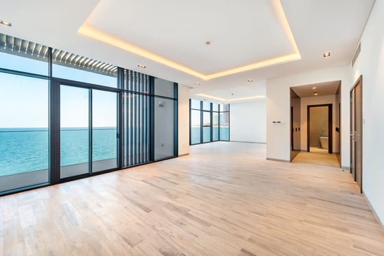 Luxury Villa with Full Sea and Casino Views, picture 10