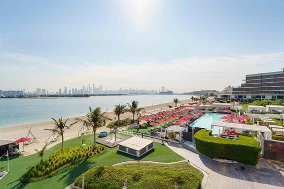 Luxuriously Furnished with Stunning Sea Views, picture 23