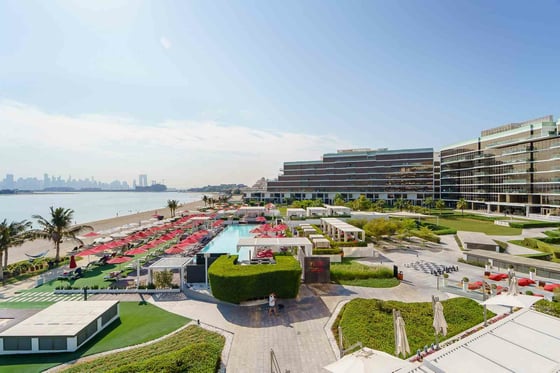Luxuriously Furnished with Stunning Sea Views, picture 22