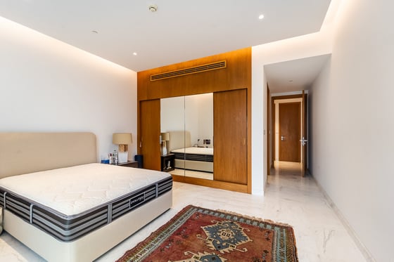 High Floor with Full Sea and Dubai Ain Views, picture 15