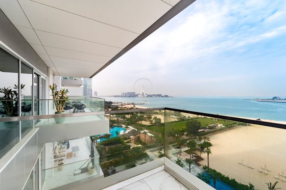 High Floor with Full Sea and Dubai Ain Views, picture 1