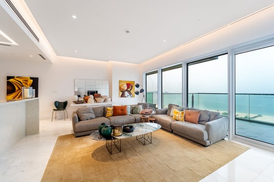 High Floor with Full Sea and Dubai Ain Views, picture 6