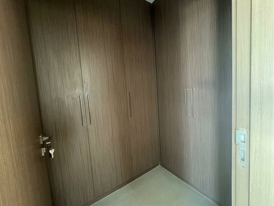 Brand  New  |  Corner  Unit  |  Spacious, picture 6