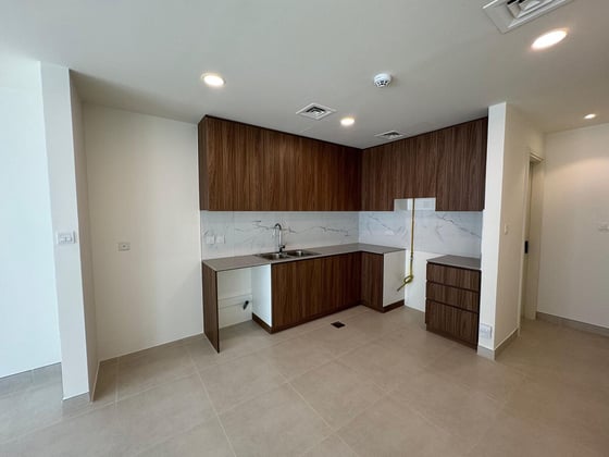 3Bed + Maid | Brand New | Tenanted Until June, picture 6