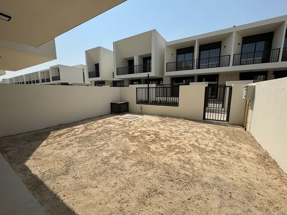 3Bed + Maid | Brand New | Tenanted Until June, picture 16
