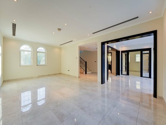 Ready to Move In | Large Plot | Landscaped, picture 8