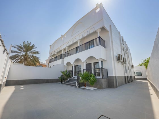 6 Bedrooms | Maid outbuilding | Modern Finish, picture 2