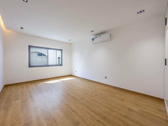 6 Bedrooms | Maid outbuilding | Modern Finish, picture 9