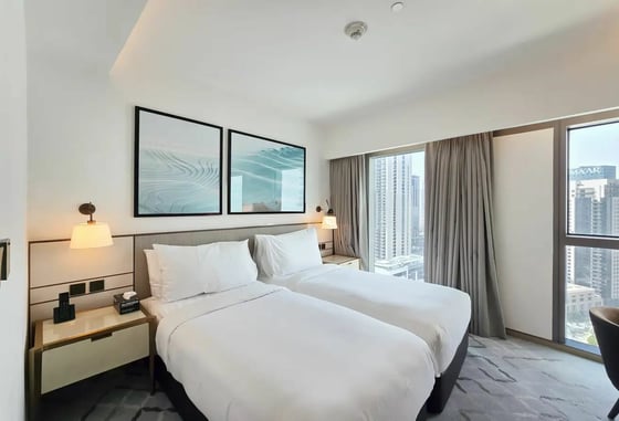 Luxury Unit | Burj  Khalifa View | Vacant, picture 5