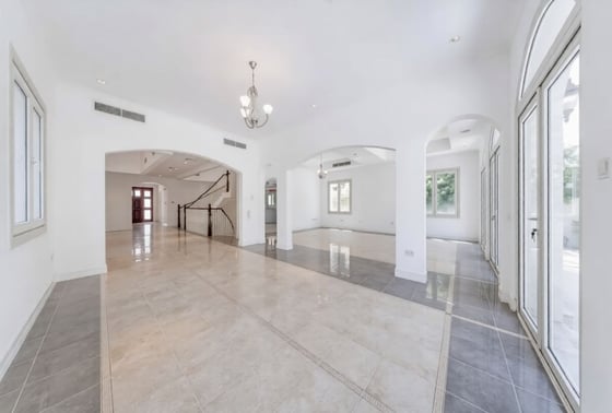 Lakefront  |  Golf Course View  |  Basement, picture 4