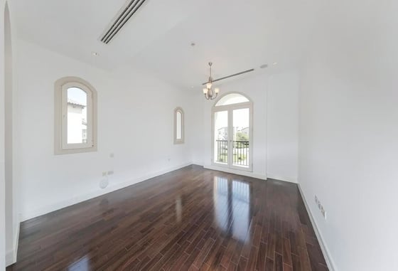 Lakefront  |  Golf Course View  |  Basement, picture 10
