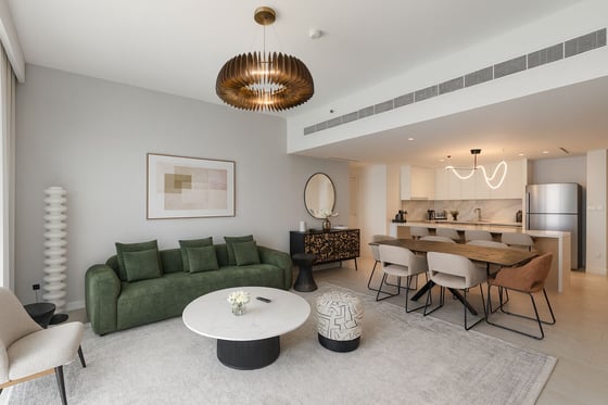 Fully Furnished | Private Beach | Dubai Eye View, picture 1