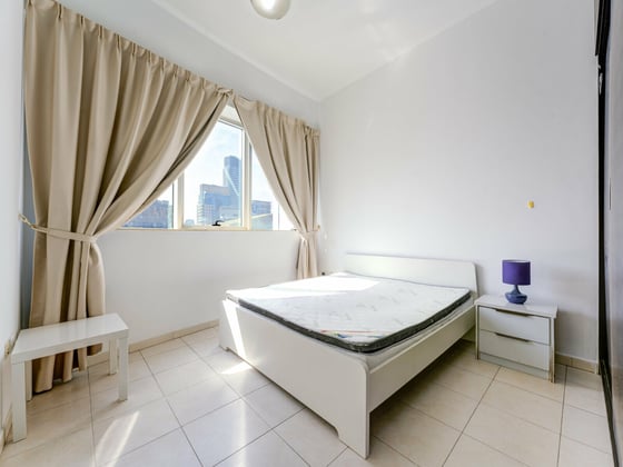 Spacious  | Fully Furnished | Prime Metro Location, picture 9