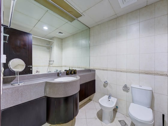 Spacious  | Fully Furnished | Prime Metro Location, picture 19