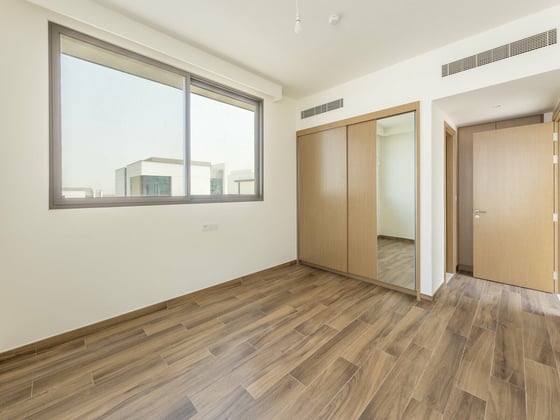 Single Row | Spacious | Near Parks......, picture 14