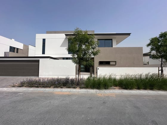 Single Row | Spacious | Near Parks......, picture 1