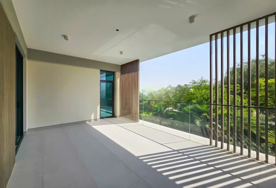 Vacant | Private Location | Fully Upgraded + Pool, picture 14