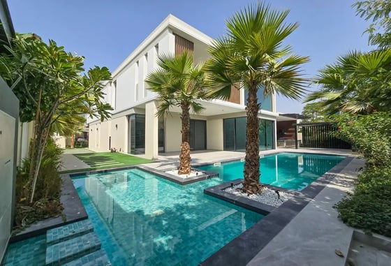 Video tour for Vacant | Private Location | Fully Upgraded + Pool