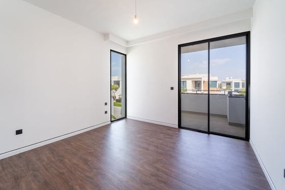 Vacant | Private Location | Fully Upgraded + Pool, picture 20