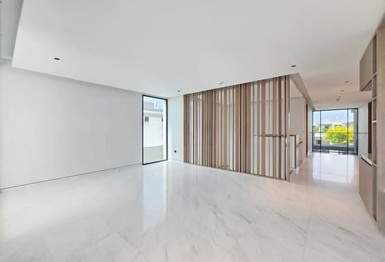 Vacant | Private Location | Fully Upgraded + Pool, picture 11