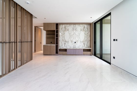 Vacant | Private Location | Fully Upgraded + Pool, picture 13