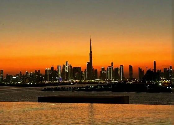 Vacant | Burj Khalifa and Sea View | High Floor, picture 1