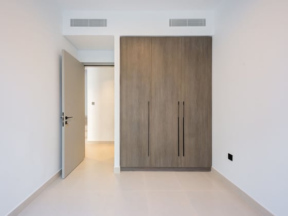 Prime Location | Brand New | Close to Amenities, picture 11