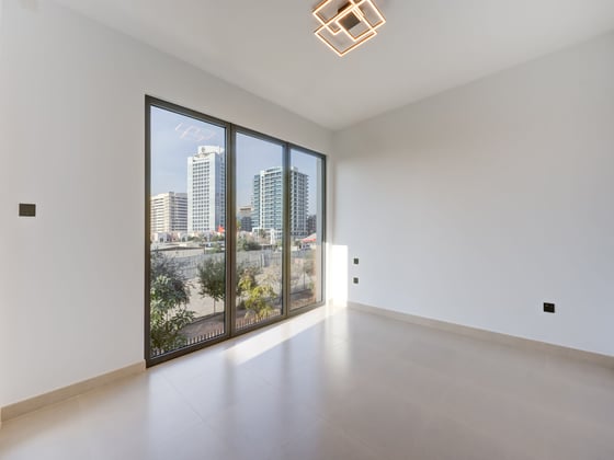 Prime Location | Brand New | Close to Amenities, picture 13