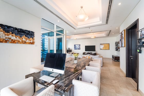 Large Layout | Great Location | Marina Views, picture 6
