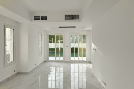 Newly Renovated | Large Plot | South Facing Garden, picture 17