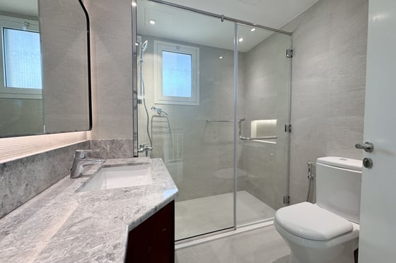 Newly Renovated | Large Plot | South Facing Garden, picture 14