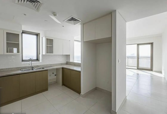 High Floor | Burj Khalifa View | Available, picture 4
