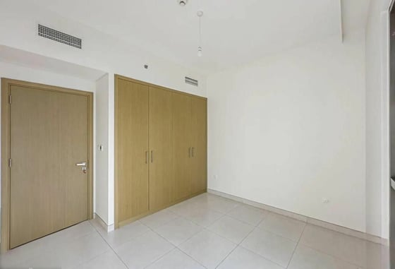 High Floor | Burj Khalifa View | Available, picture 10