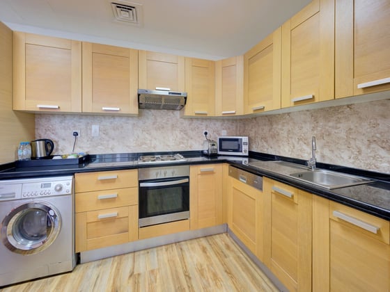 All Bills Included | Next to Metro | Low Deposit, picture 7
